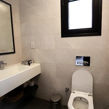 Villa Maestral Mansion Kerínia