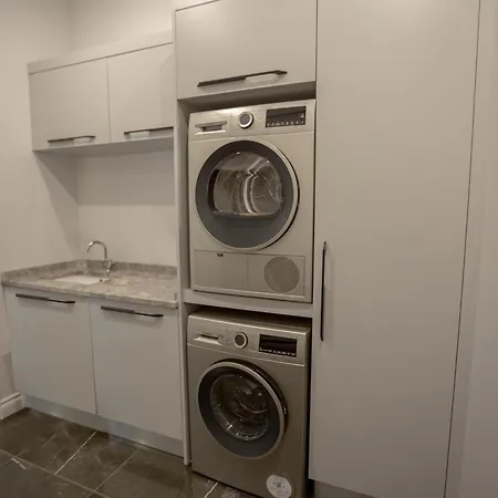 فيلة Maestral Mansion *