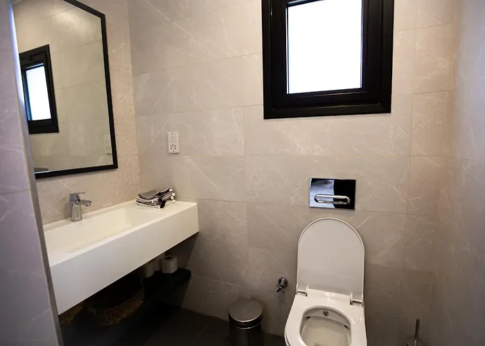 빌라 Maestral Mansion 키레니아